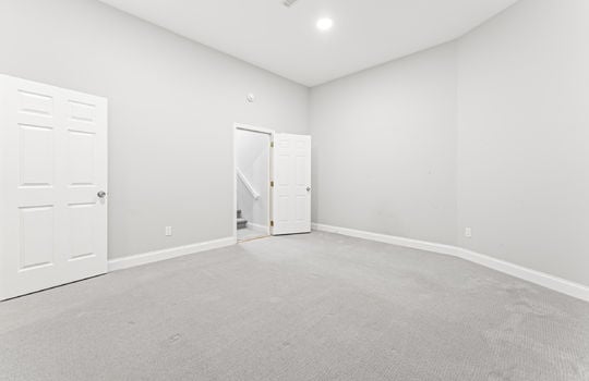 8410 woodbend trail-29