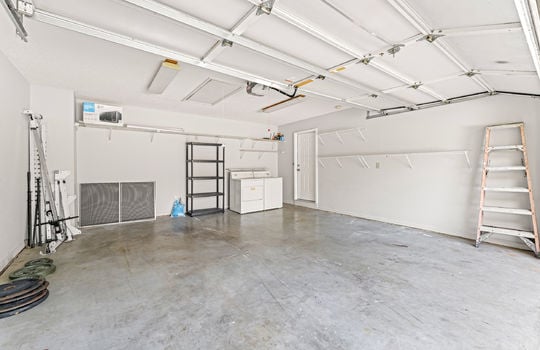 8410 woodbend trail-32