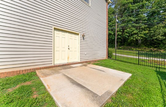 8410 woodbend trail-35