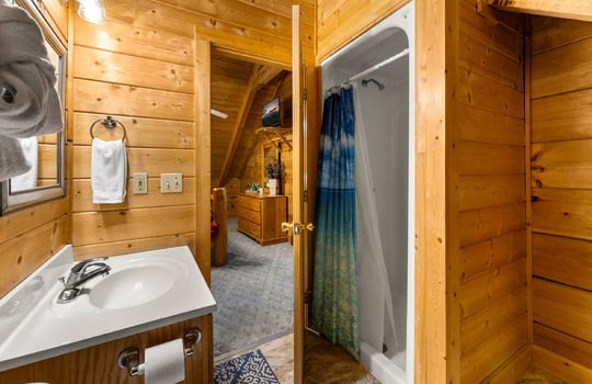 2101 red bud road-32