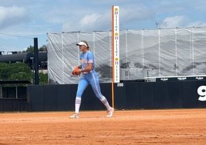 Tennessee Softball Pitcher Karlyn Pickens - # 23