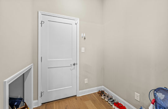 1062 bell pond ave-20