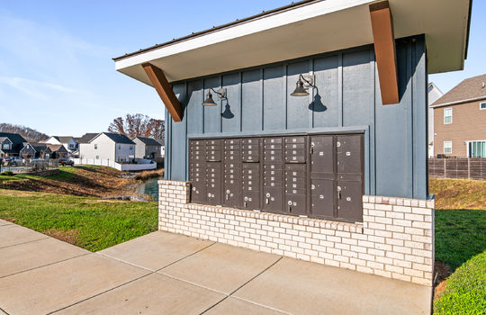 1062 bell pond ave-49