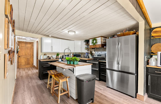 1214 little elk creek road-10