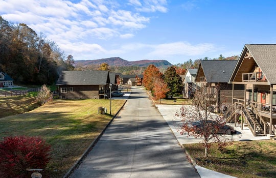 3131 cherokee valley dr-47