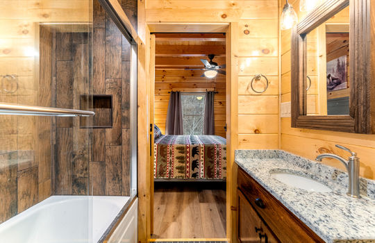 1017 street of dreams dr-19