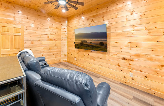 1017 street of dreams dr-29