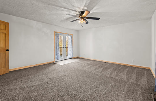 116 Thomas Lane_updt-11