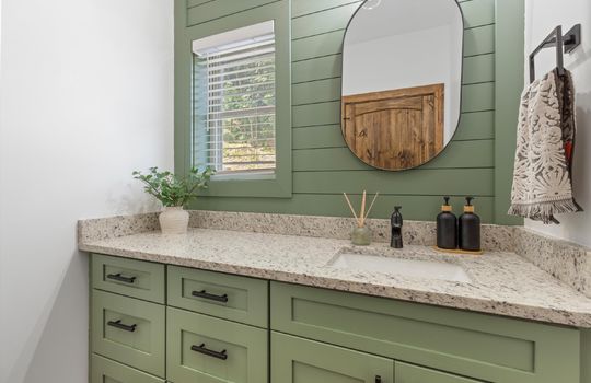 15-16-647 Kristis Pl-07