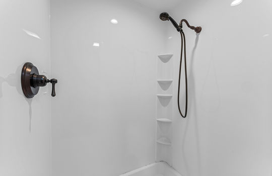 206 forrest loop way_15-24