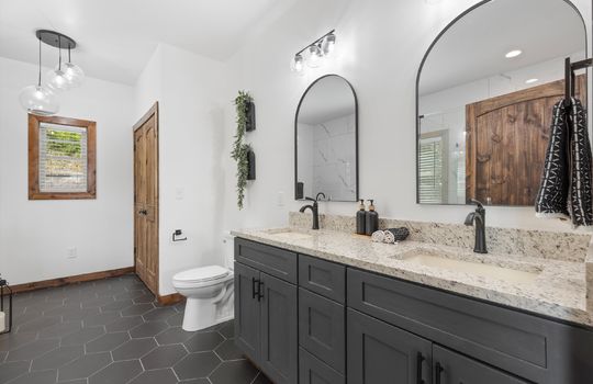 41-42-647 Kristis Pl-25