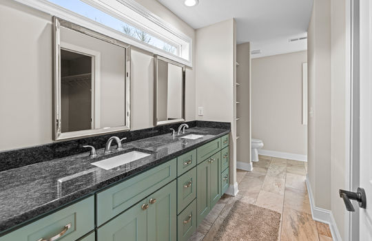 124 laura lane 26-19