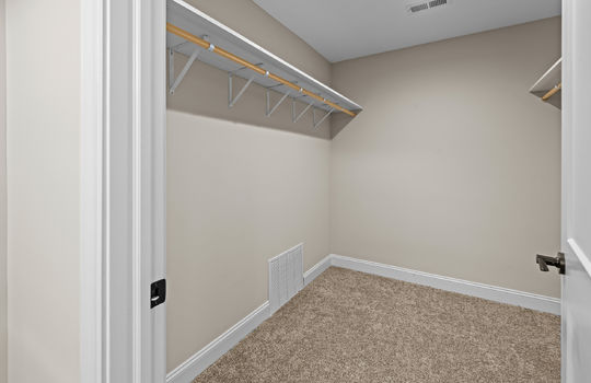 124 laura lane 26-24