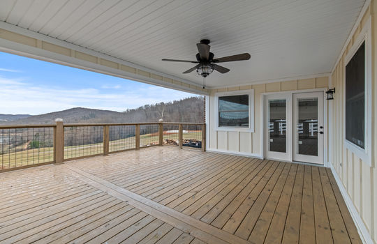 124 laura lane 26-32