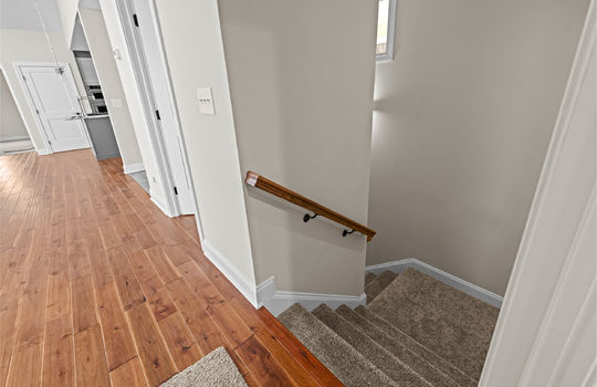 124 laura lane 26-37