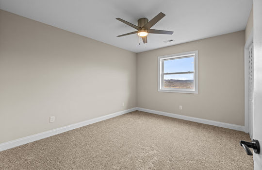 124 laura lane 26-43