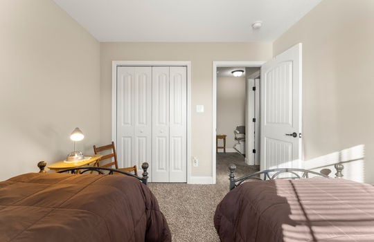 262 twilight blvd-33