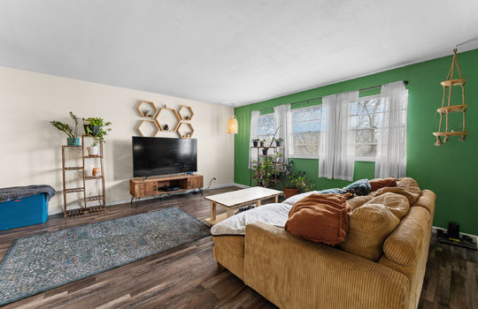 307 mcmaster place-10