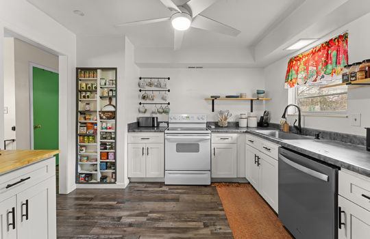 307 mcmaster place-15