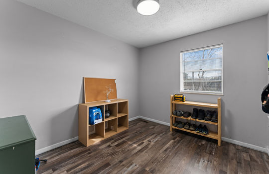 307 mcmaster place-18