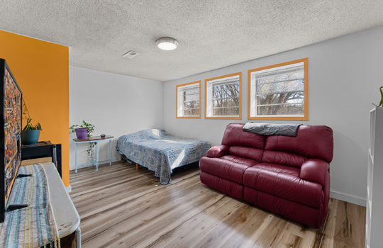 307 mcmaster place-28