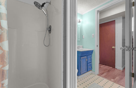 307 mcmaster place-34