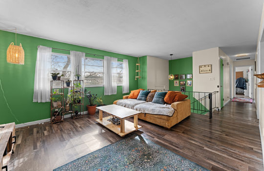 307 mcmaster place-7