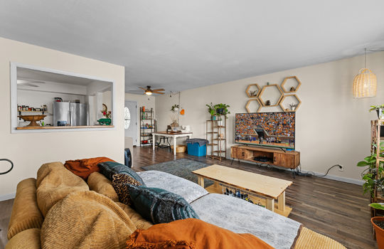 307 mcmaster place-9