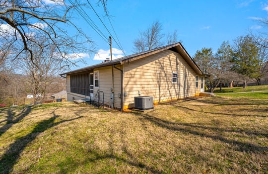 2701 amelia rd-51