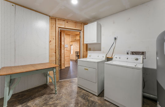 409 matterhorn dr-25