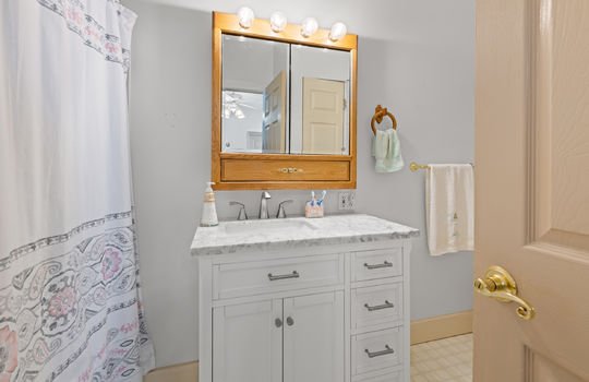 5012 strawberry plains pike-30