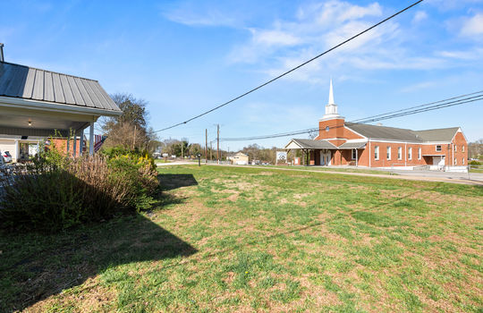 5012 strawberry plains pike-44