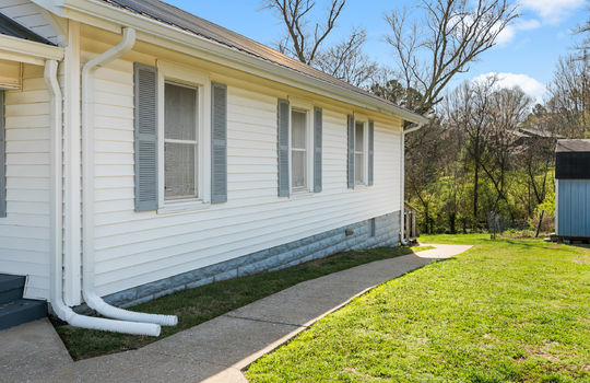 5012 strawberry plains pike-47