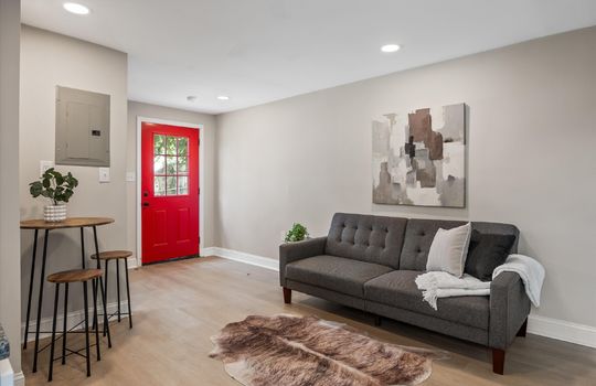 05-329 E Morelia Ave -15