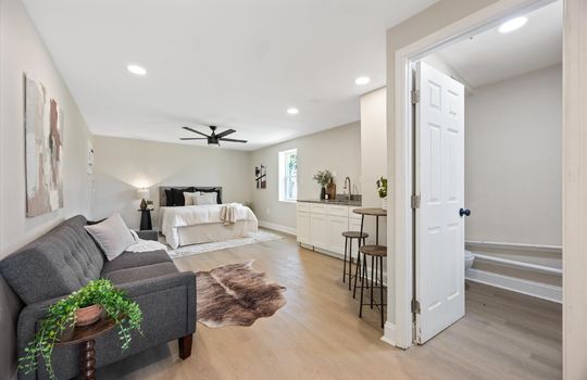 20-329 E Morelia Ave -16