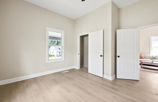 23-329 E Morelia Ave -22