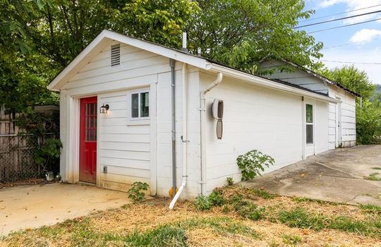 27-329 E Morelia Ave -05