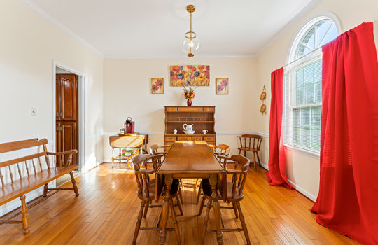 3201 roanoke cir-18