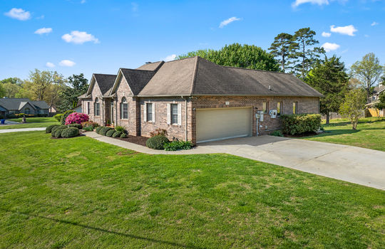 3201 roanoke cir-2