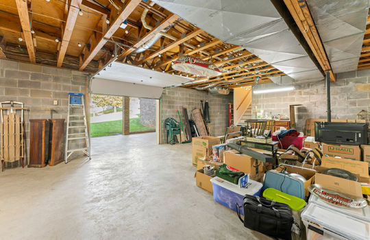 3201 roanoke cir-39