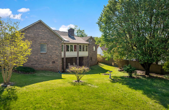 3201 roanoke cir-43
