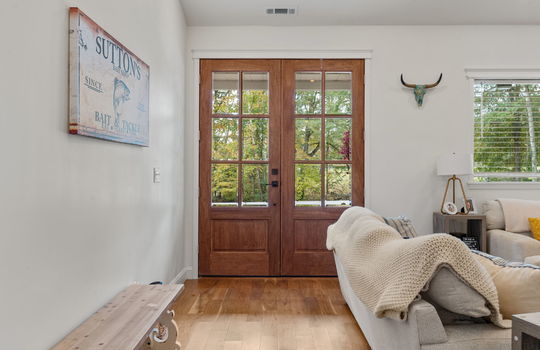 29-web-or-mls-Half Moon Shores-Rebecca Chamberlin-20