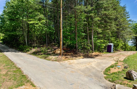 394 ridgewood rd-54