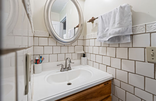 310 hollifield drive-24