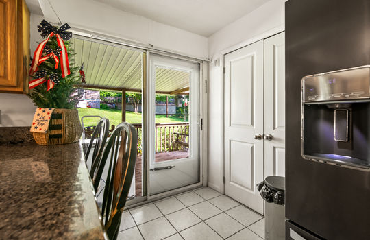 310 hollifield drive-28