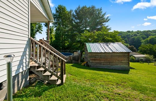 310 hollifield drive-32