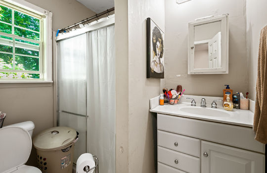 310 hollifield drive-37