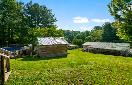 310 hollifield drive-38
