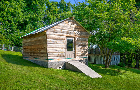 310 hollifield drive-39