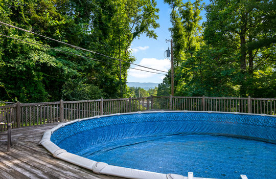 310 hollifield drive-41